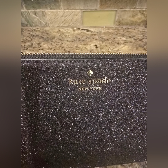 NWT Kate Spade Lucy Glitter Medium L-Zip Wristlet - Picture 6 of 8